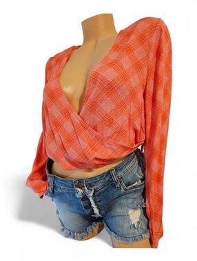 bp Pink-Red Plaid Cropped Wrap-Front Top, Womens Small